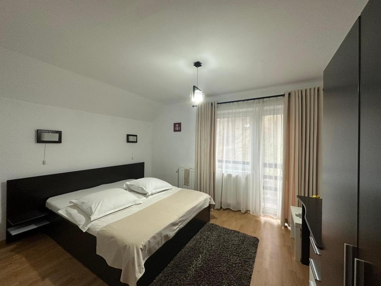 Hotel Casuta De Langa Izvor Moeciu De Sus Exteriér fotografie